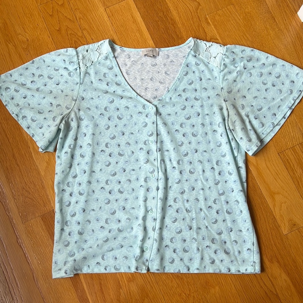 Loft T-Shirt